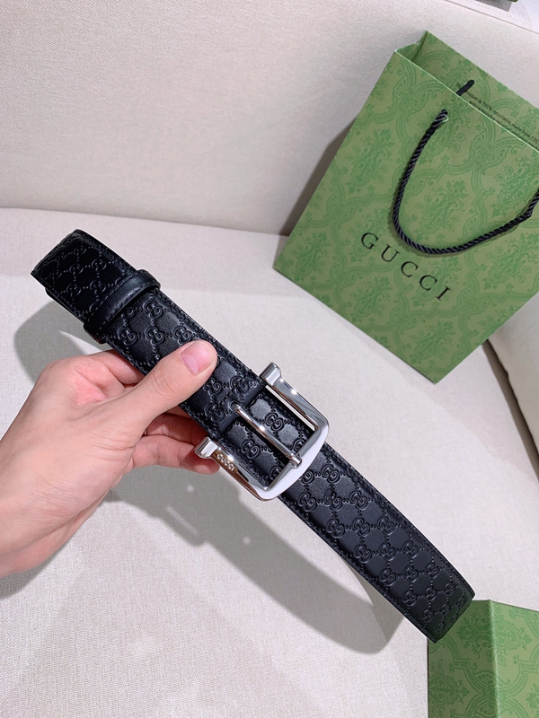 スーパーコピーグッチベルト正面デザイン